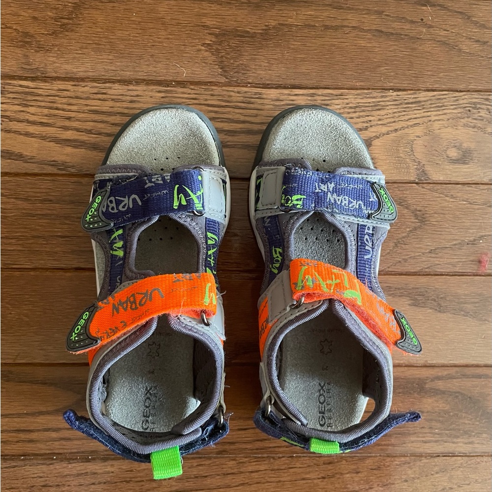 GEOX GRAFITTI STRAP SANDALS